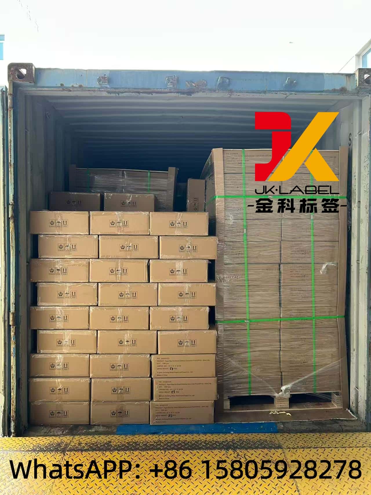 Spediti due contenitori di scatole cosmetiche stampate personalizzate